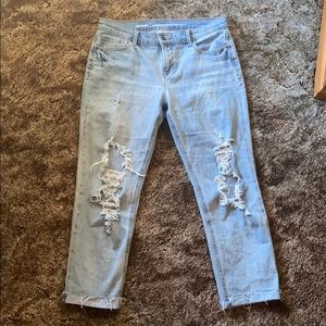 Old Navy Boyfriend Straight Ripped Jeans